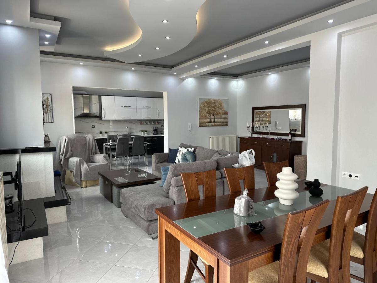 Luxury Apartment Amarynthos Exterior foto